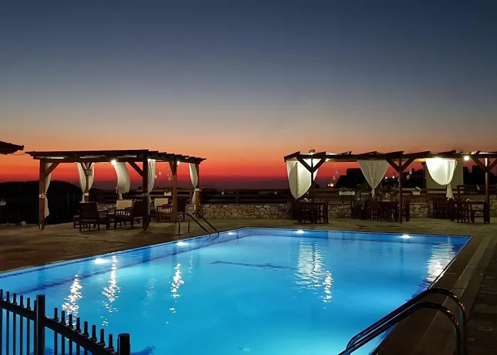 Ataviros Hotel
