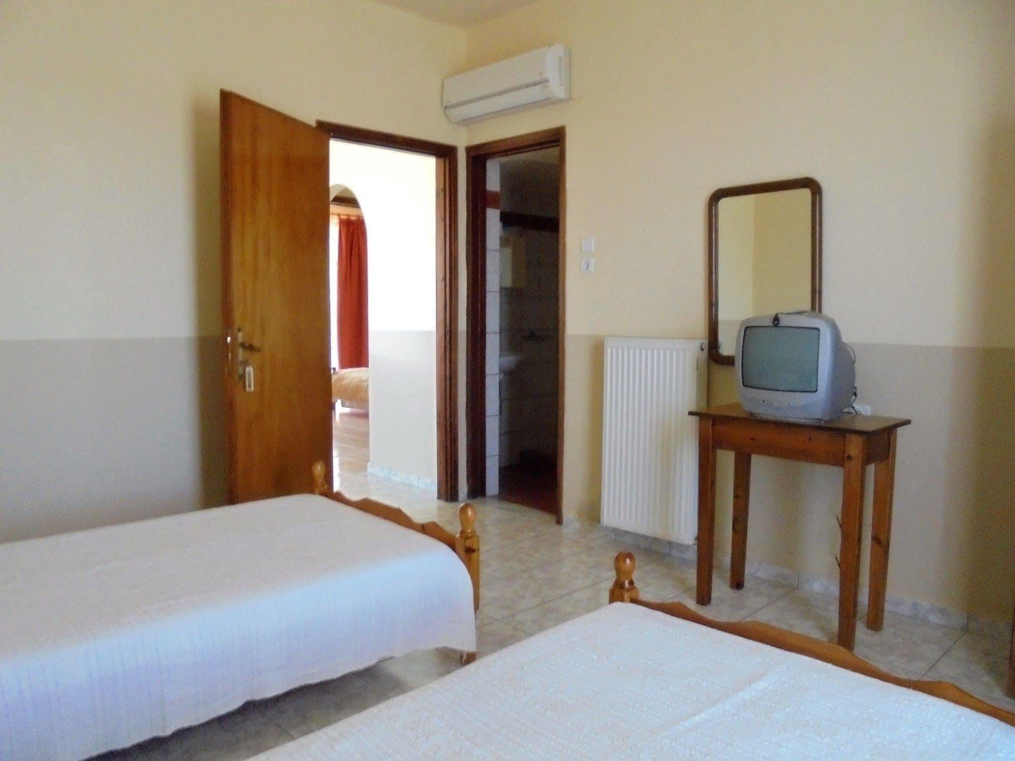 Aparthotel Ataviros