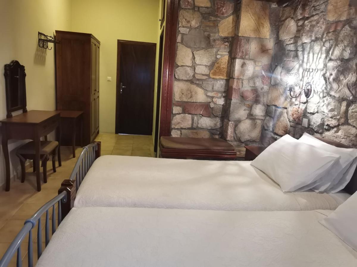 Ataviros Aparthotel Émbonas