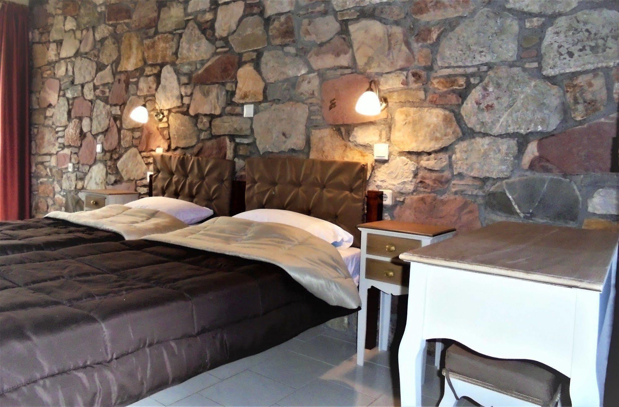 Aparthotel Ataviros Émbonas